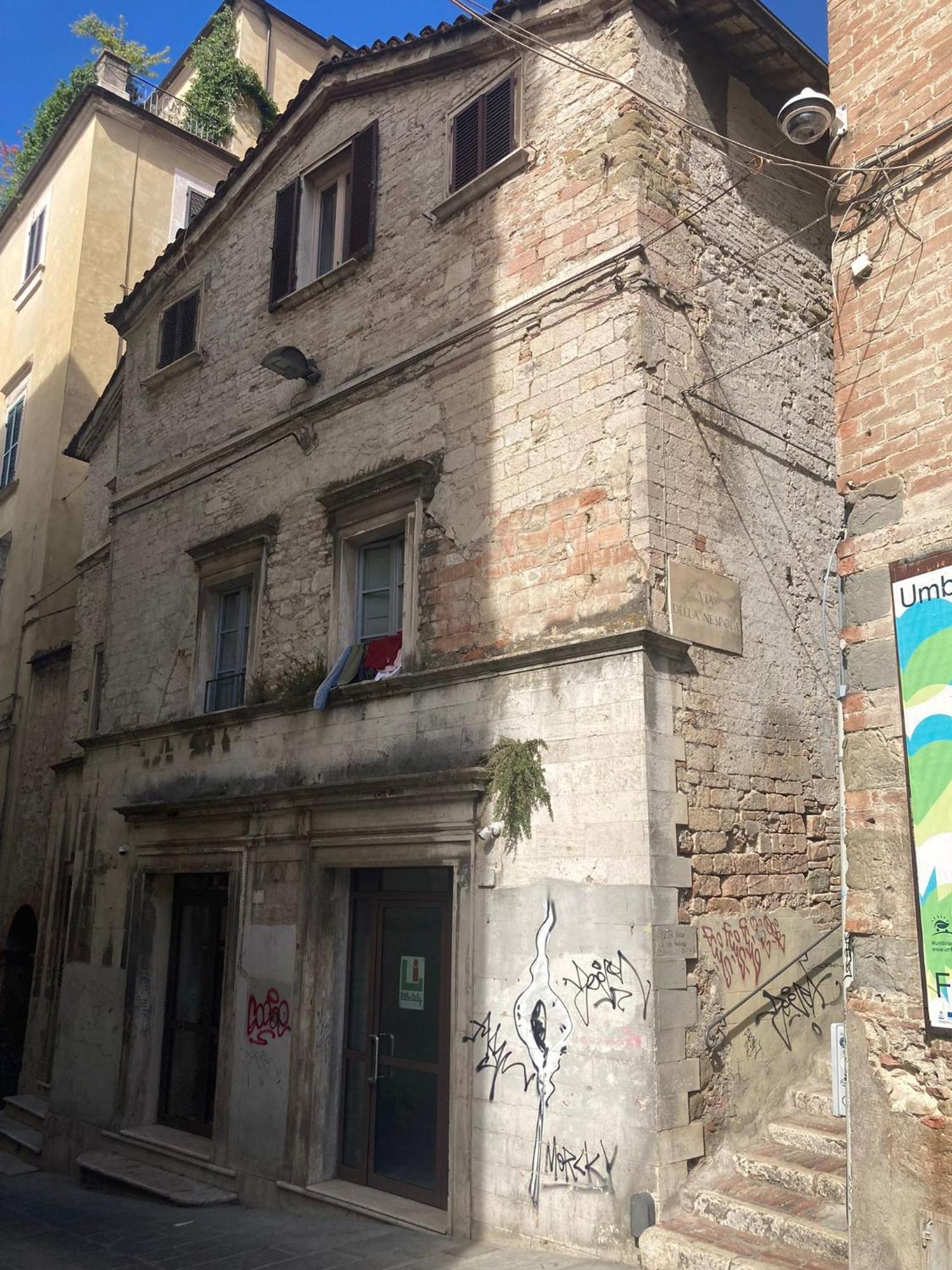 Little Italy Hostel Ex Chiesa S Donato เปรูจา ภายนอก รูปภาพ