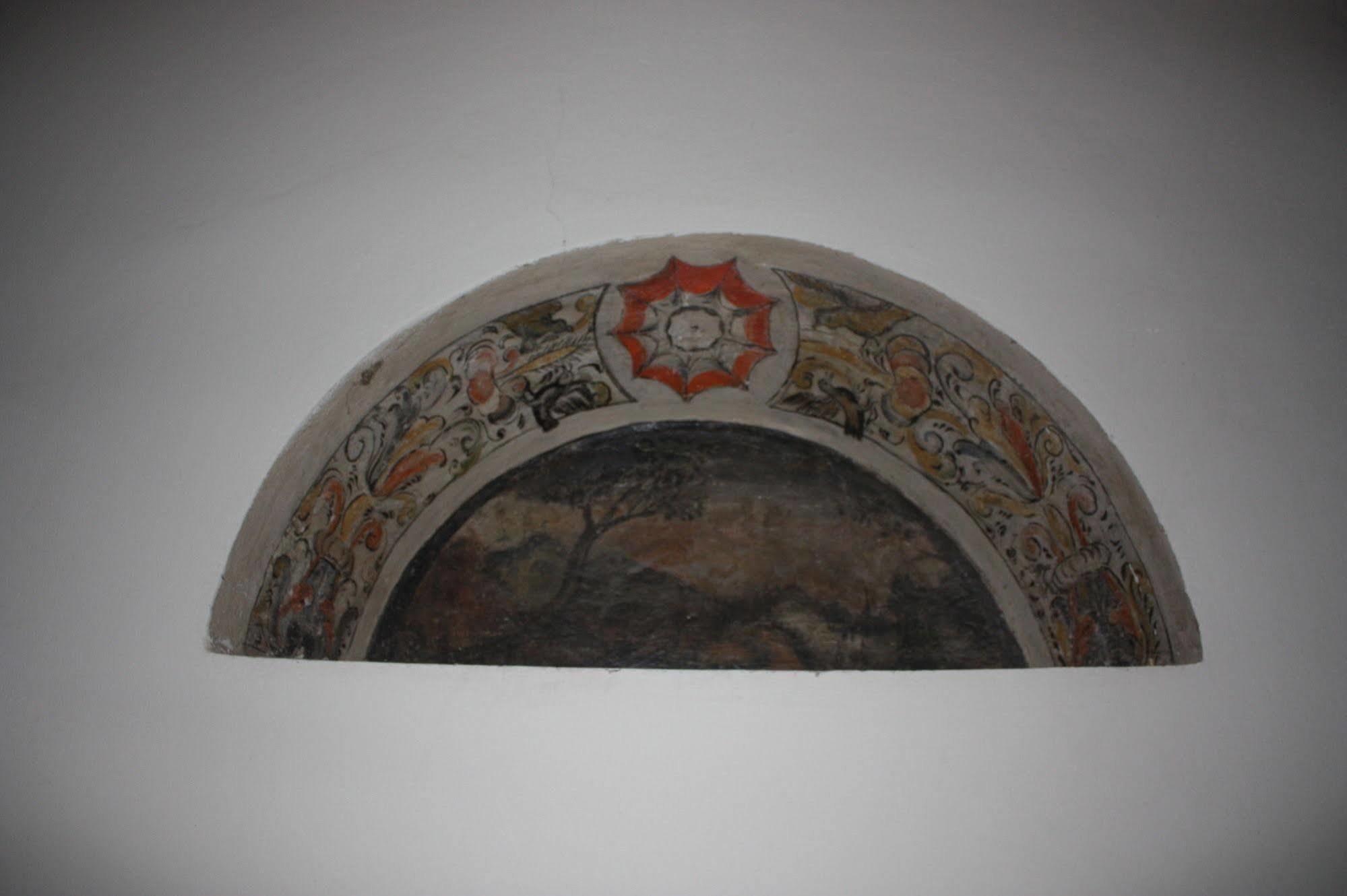 Little Italy Hostel Ex Chiesa S Donato เปรูจา ภายนอก รูปภาพ