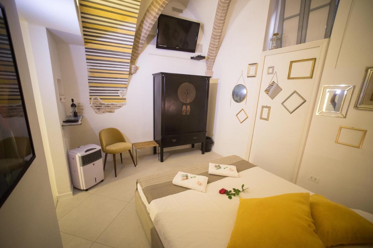 Little Italy Hostel Ex Chiesa S Donato เปรูจา ภายนอก รูปภาพ